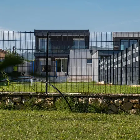 Verona Villa *